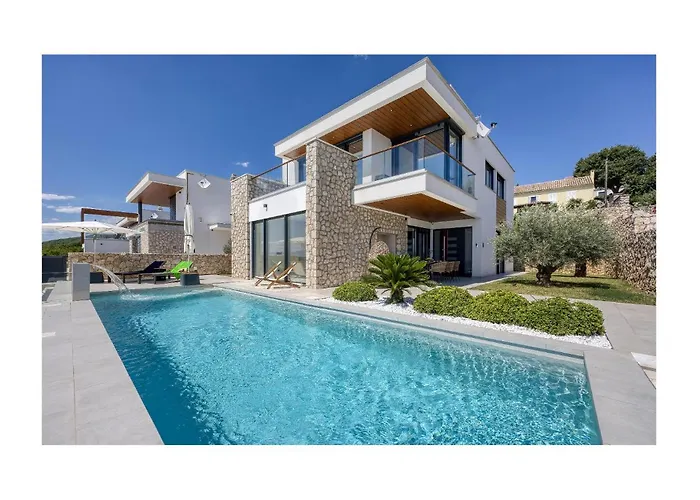 Vakantiehuis Stunning In *